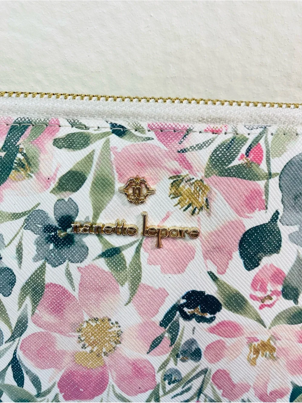 LIKE NEW Nanette Lepore Floral Zip-Around Wallet Wristlet - Pink & Green